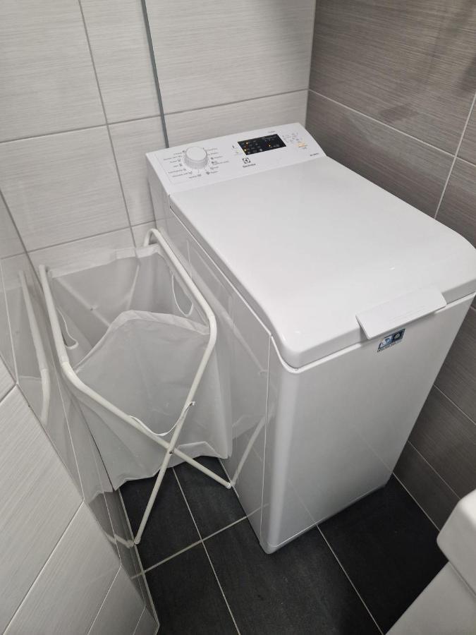Apartman River Breeze 奥米什 外观 照片